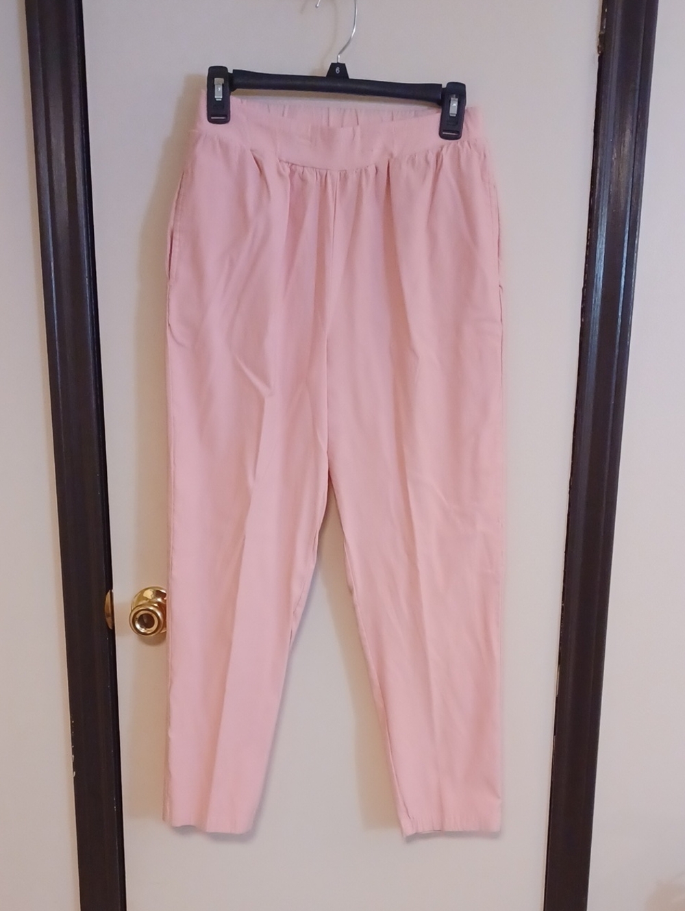 BonWorth Light Pink Lace Top And Matching Soft Capri Pants - Picture 10 of 15